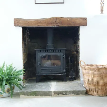 Honeysuckle Cottage- East Meon Esterno foto